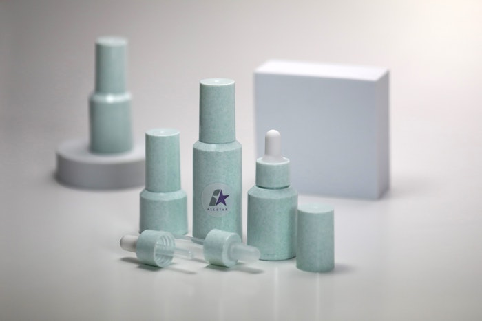 The package also includes protective caps to guard against dust and contaminants, alongside bottles and pipettes made from PP material.