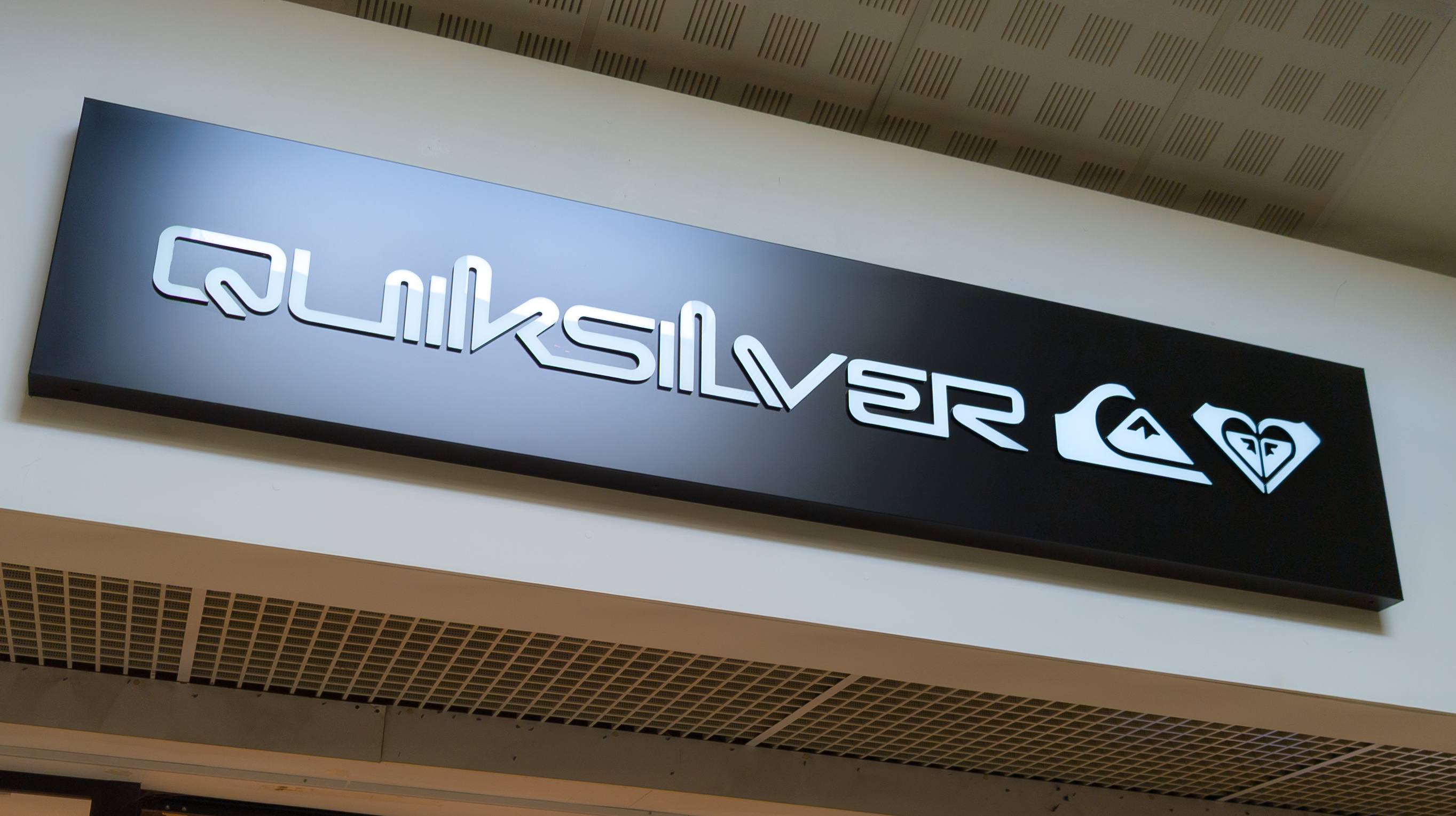 The debut collection will include two men's scents and two women's scents.