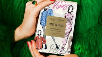 Oui Oui Emily includes fragrance notes of lychee, peach, violet buds, caramel and praline.