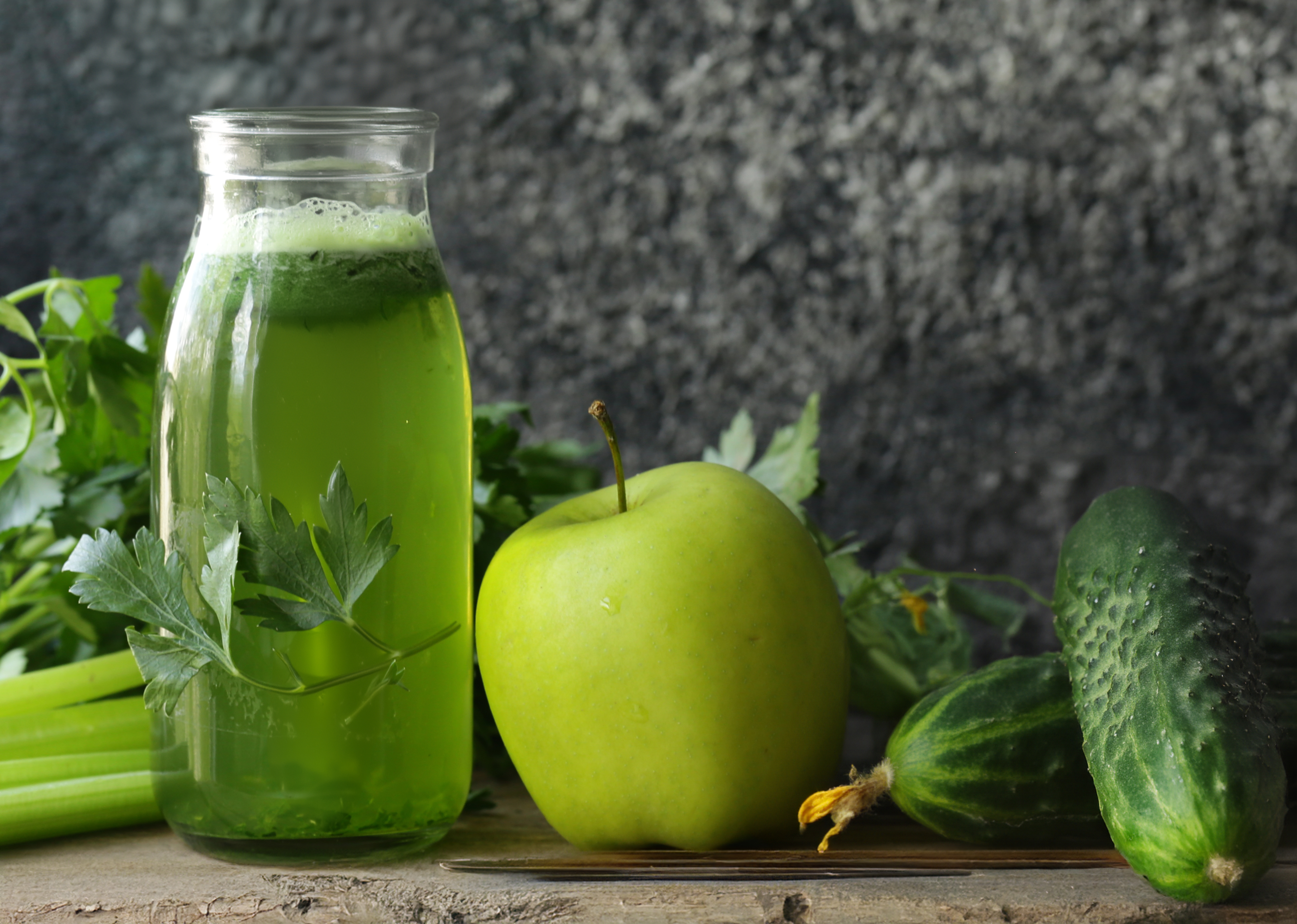 Apple Spinach And Celery Smoothie In A Bottle 2026 01 08 06 28 50 Utc