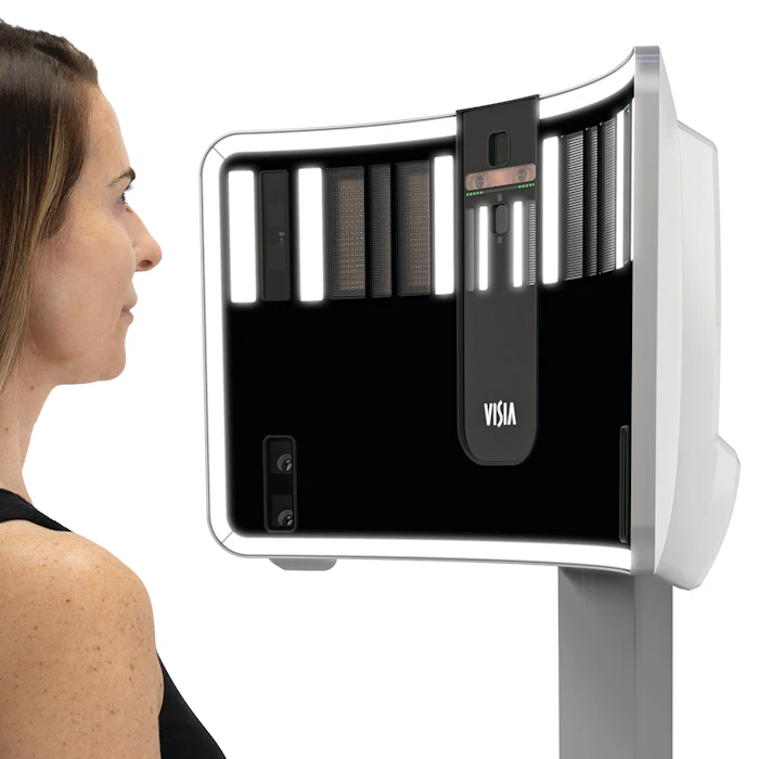 The system continues to provide deep-dive analysis into eight key skin features, including wrinkles, pores, UV spots and porphyrins.