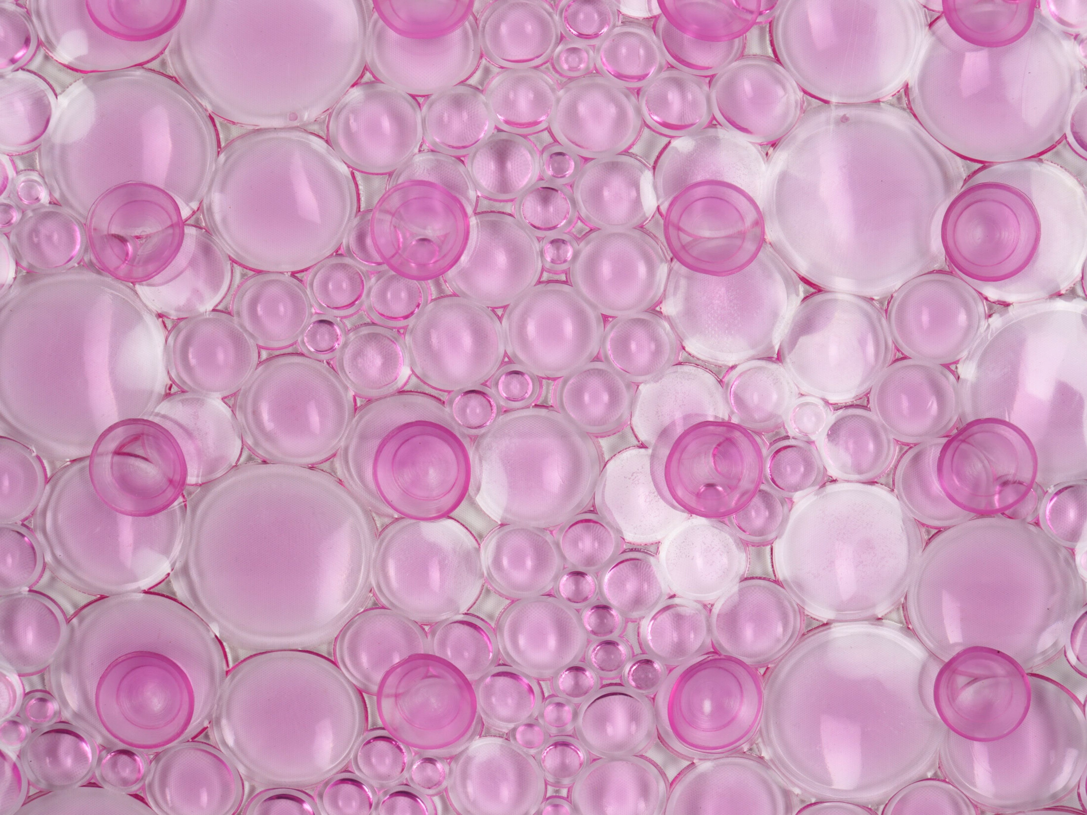 Symrise&rsquo;s Dragosine FG is a biomimetic L-carnosine dipeptide engineered to protect and repair skin at the cellular level.