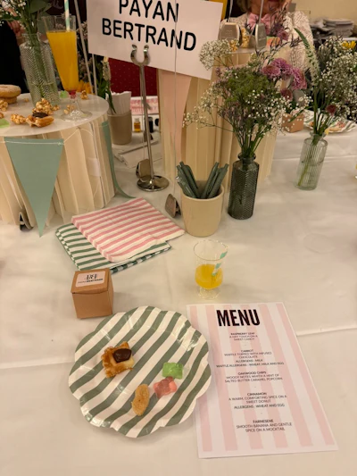 Payan Bertrand showcased a natural ingredient fairground, with a menu of popcorn, donuts and candy.