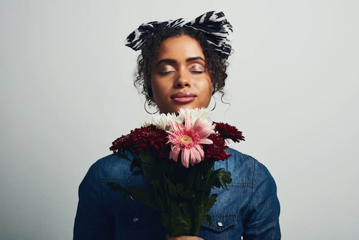 Research suggests that odors below the threshold of conscious detection can still shape perception, influence behavior and alter emotional responses.