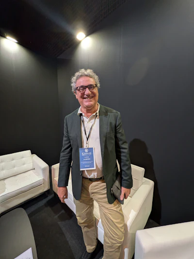 At the heart of the event, co-founder and president of the technical committee Silvio Levi reflected on the evolving landscape of artistic perfumery. While noting strong and sustained growth in interest, he also warned that the category’s original pace—slow, reflective and innovation-led—has been displaced by a far more aggressive market dynamic.