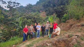 The company provides 100% natural, additive-free raw materials for the flavor, fragrance and food industries, including tonka beans, copaiba balsam, cinchona bark, Perú balsam, styrax, sesame seeds and mung beans.